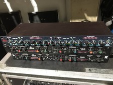 Three dbx compressors d'occasion  Expédié en Belgium