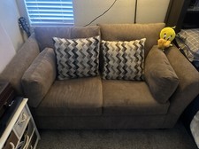 Love sofa bobs for sale  Simi Valley