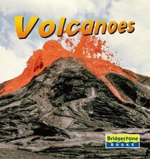 Volcanoes by Niz, Xavier W. comprar usado  Enviando para Brazil