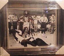 Muhammad Ali/Assinada Emoldurada 1964 B/W 16x20" Foto Beatles Knock Out Steiner Coa comprar usado  Enviando para Brazil