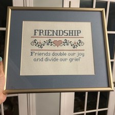 Friendship heart finished for sale  Bensenville