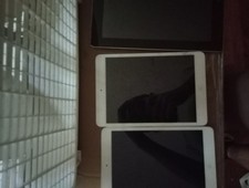 Apple ipad tablets for sale  Hillsboro