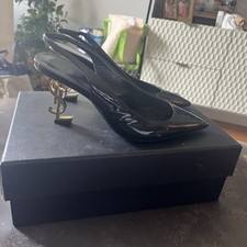 Saint laurent decolte usato Saint laurent decolte usato  Spedire a Italy