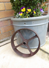 Vintage RODA DE FERRO FUNDIDO Carrinho de Cabana de Pastores Industrial Pesado - Pequeno comprar usado  Enviando para Brazil