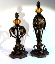 Vtg set finials for sale  Soledad