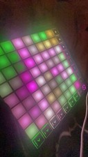 Novation launchpad for sale  San Lorenzo