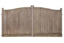 Electric wooden gates for sale  TOWCESTER
