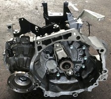 Cambio manuale marce usato  Putignano