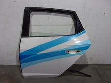 5f4833055 porta posteriore usato  Spedire a Italy
