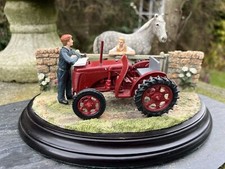 Country artist figural for sale  HARROGATE