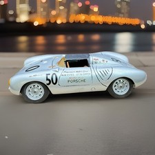 Miniaturas de precisão construídas à mão Porsche 550A Ken Miles #50 1:43 metal branco 1978 comprar usado Miniaturas de precisão construídas à mão Porsche 550A Ken Miles #50 1:43 metal branco 1978 comprar usado  Enviando para Brazil