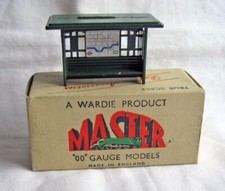 London transport shelter for sale  TROWBRIDGE