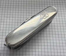 Couteau victorinox swisschamp d'occasion  Montalieu-Vercieu