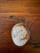 Cammeo vintage conchiglia usato  Montaione