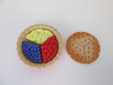 Vintage Fisher Price Diversão com Comida Torta de Frutas Surpresa Cozinha Fingir Brincar Comida comprar usado Vintage Fisher Price Diversão com Comida Torta de Frutas Surpresa Cozinha Fingir Brincar Comida comprar usado  Enviando para Brazil