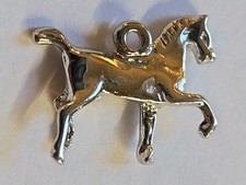 Prata esterlina ~ Berloque de cavalo ~ Tennesse Walker? ~ VINTAGE comprar usado  Enviando para Brazil