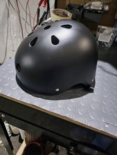Nuovo casco bici usato  Atripalda