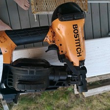 Bostich sidewall nailer d'occasion  Expédié en Belgium