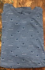Camiseta masculina grande azul maré sulista com barbatana de tubarão azul drk e ondas brancas comprar usado Camiseta masculina grande azul maré sulista com barbatana de tubarão azul drk e ondas brancas comprar usado  Enviando para Brazil