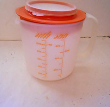 Tupperware pichet gradue d'occasion  Bréval