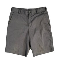 Nike uomo pantaloncini usato  Marcianise