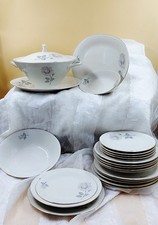 Servizio piatti ceramica usato Servizio piatti ceramica usato  Solza