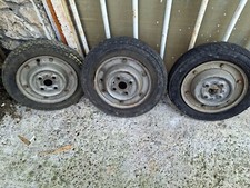Serie ruote complete usato  Bareggio