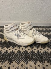 Tênis Reebok Freestyle Vintage IT'S A MAN'S WORLD High Top Feminino EUA 8 Retrô comprar usado Tênis Reebok Freestyle Vintage IT'S A MAN'S WORLD High Top Feminino EUA 8 Retrô comprar usado  Enviando para Brazil