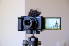 Sony Zv-1 MARK II (Mark 2) Compact Vlog Camera + Grip na sprzedaż  PL