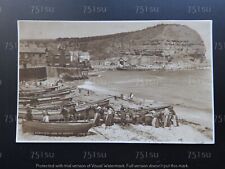 Frota de pesca, STAITHES - e suas mulheres, North Yorkshire comprar usado  Enviando para Brazil