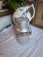 Petit pot lait d'occasion  Villeneuve-la-Guyard