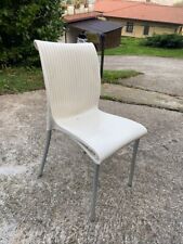 Sedia nnardi esterno usato  Brescia