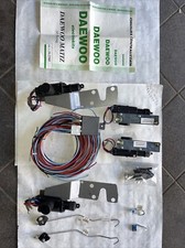 Kit chiusura centralizzata usato  Latina