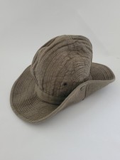 Authentique chapeau brousse d'occasion Authentique chapeau brousse d'occasion  Clécy