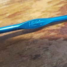 Gancho de crochê HERO USA tamanho: H ~ alumínio AZUL ~ agulha  comprar usado  Enviando para Brazil