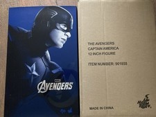 Hot toys captain usato  Roma