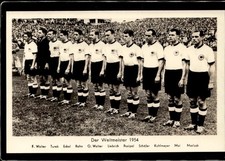 Cartolina calcio formazione usato  Italia