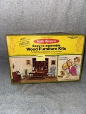 Usado, Kit de biblioteca de móveis de madeira vintage em miniatura da vida real 1:12 comprar usado  Enviando para Brazil