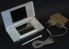 Console nintendo lite d'occasion  Montendre