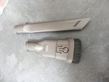 Accessoires aspirateur balai d'occasion  Loudun