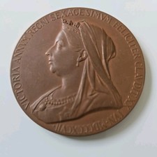 Large bronze queen for sale  IVYBRIDGE