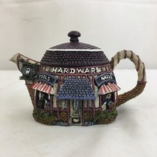Hometown teapot cottage for sale  Peru