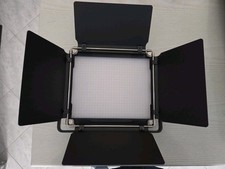 Neewer 660 led usato  Maglie