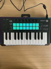 Novation launchkey mini for sale  OXFORD