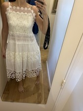 Belle robe blanche d'occasion  Charenton-le-Pont
