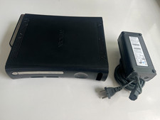 Xbox 360 / Xbox360 Elite 120GB z zasilaczem (bez kontrolera), używany na sprzedaż  Wysyłka do Poland