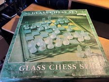 Design schachspiel glas gebraucht kaufen  Nordheim