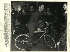 1979 Press Photo Prince Charles visita Raleigh Industries em Nottingham Inglaterra comprar usado  Enviando para Brazil