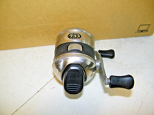 Carretel de pesca resistente Zebco 733 The Hawg rolamento de esferas 733F-KCD1 comprar usado  Enviando para Brazil