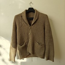 Cardigan lana beige usato Cardigan lana beige usato  Spedire a Italy